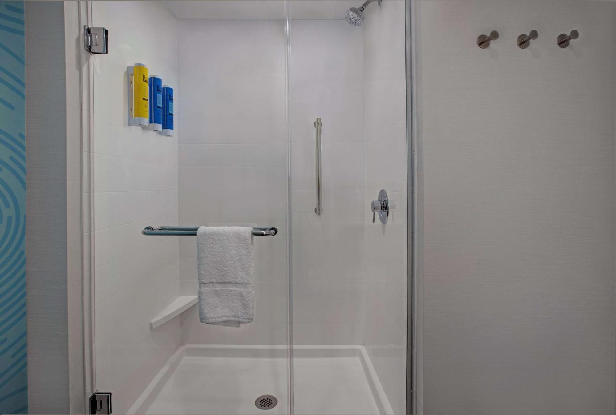 Tru By Hilton Knoxville West Turkey Creek Extérieur photo